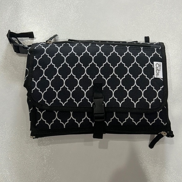 Comfy Cub Baby Diaper Changing Mat - Picture 1 of 10